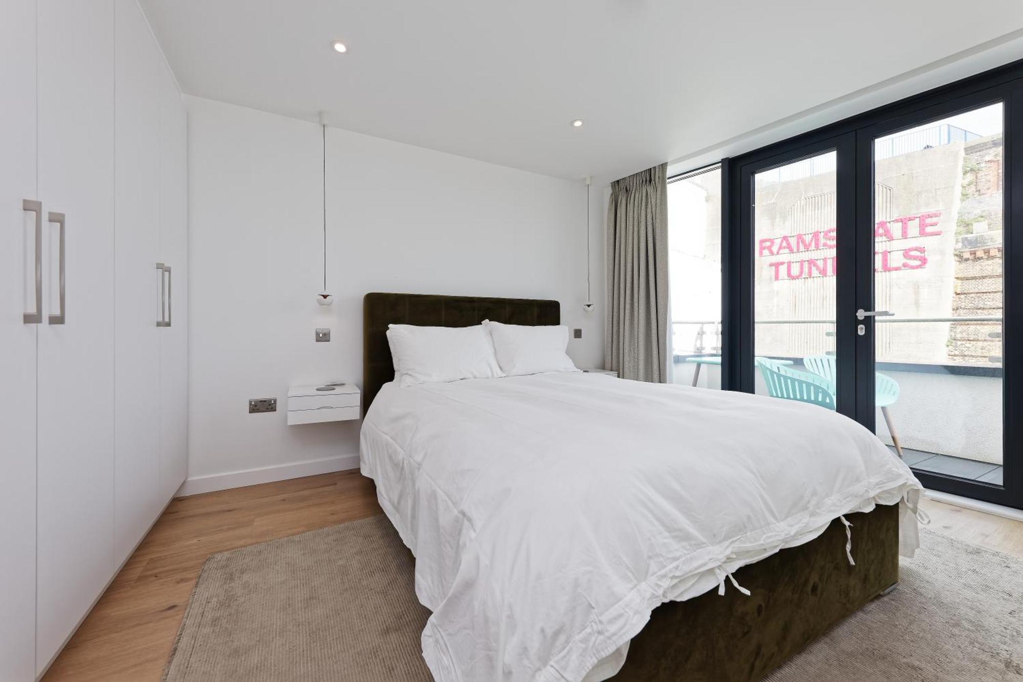 Gorgeous 2 Bed Apartment With Stunning Sea Views With Free Parking And Fast Internet Ramsgate Exterior photo